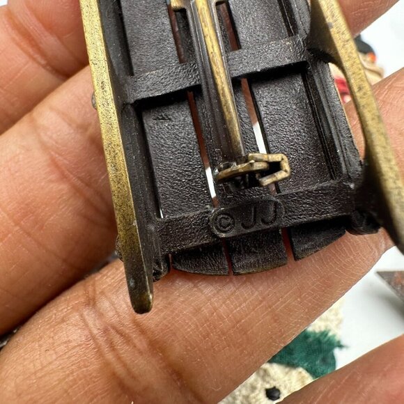 Vintage Christmas Brooch Lot Snowman Gingerbread Wreath Signed JJ Gerrys Radko - Picture 8 of 11